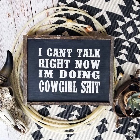 This closet donates 100% to local charities in Gallatin County MT each month - Picture 1 of 1